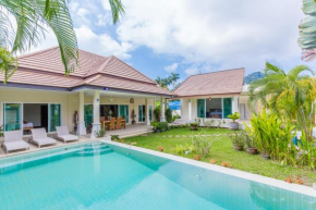 Pacotte Villa by Jetta